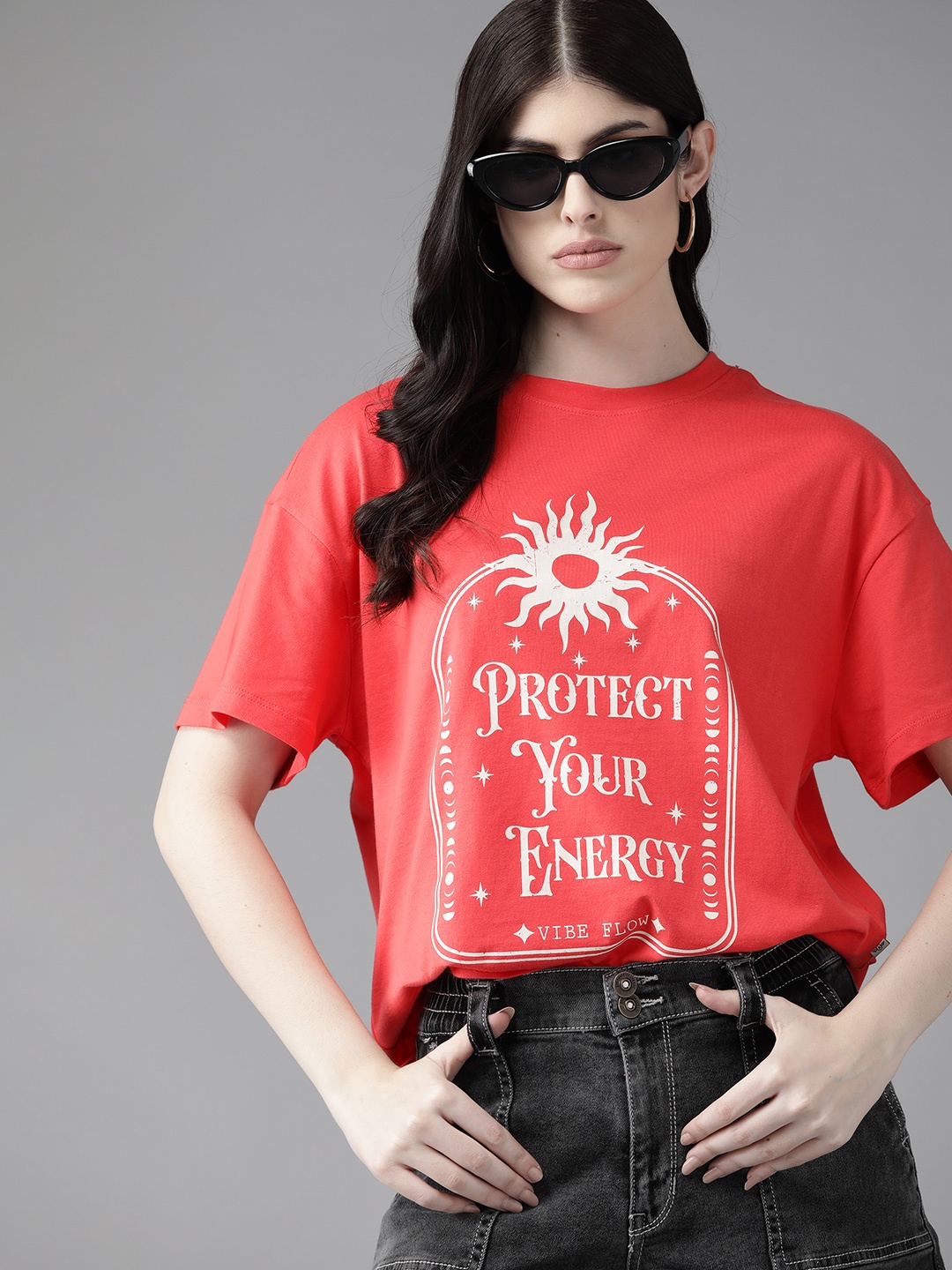 

The Roadster Lifestyle Co. Printed Boxy Fit Drop-Shoulder Sleeves Pure Cotton T-shirt, Coral