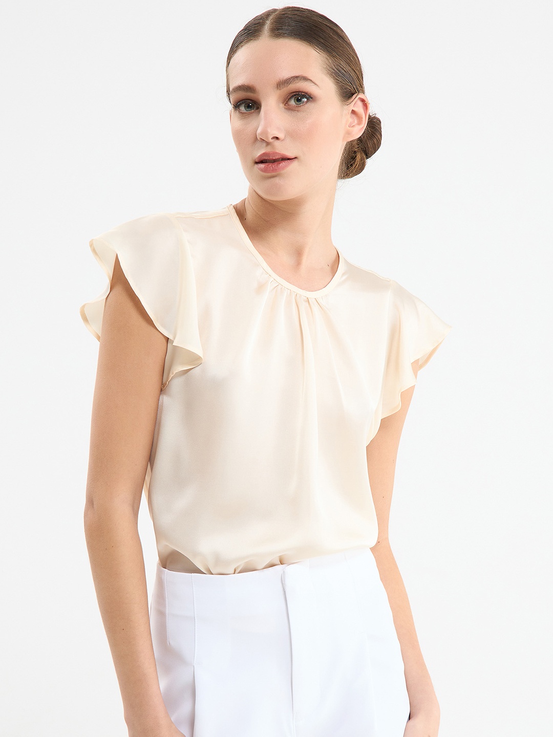

TERRANOVA Flutter Sleeves Satin Top, Cream