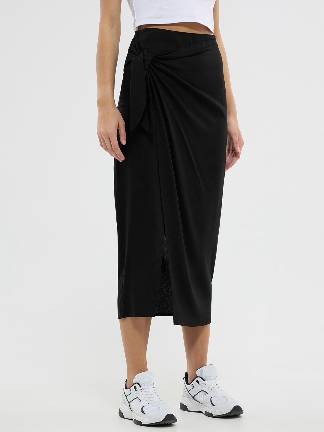 

TERRANOVA Solid Wrap Midi Skirt, Black