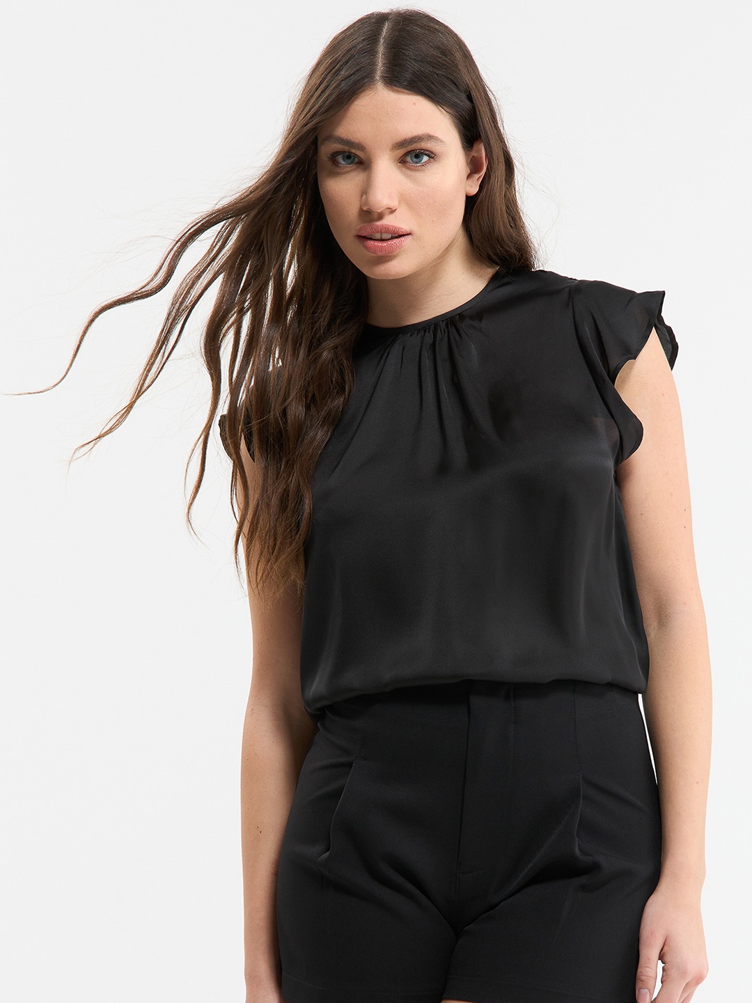 

TERRANOVA Flutter Sleeves Satin Top, Black