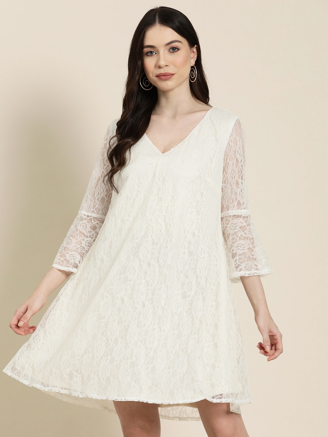 

Qurvii Floral Net A-Line Dress, White