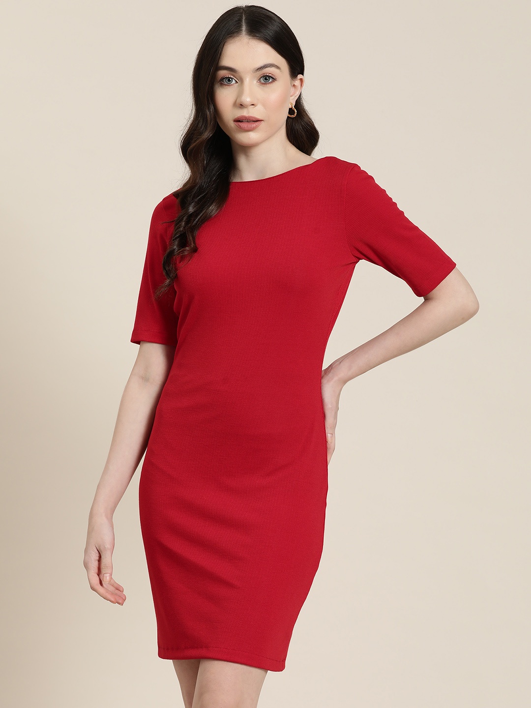 

Qurvii Solid Bodycon Dress, Red