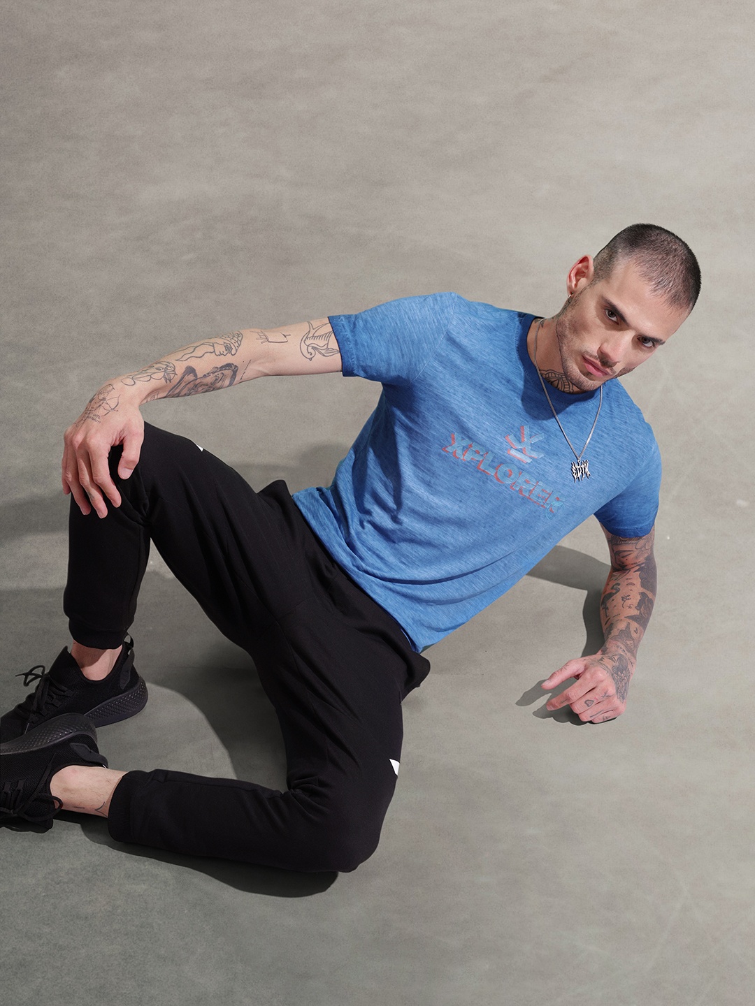 

WROGN Typography Printed Pure Cotton Slim Fit T-shirt, Blue