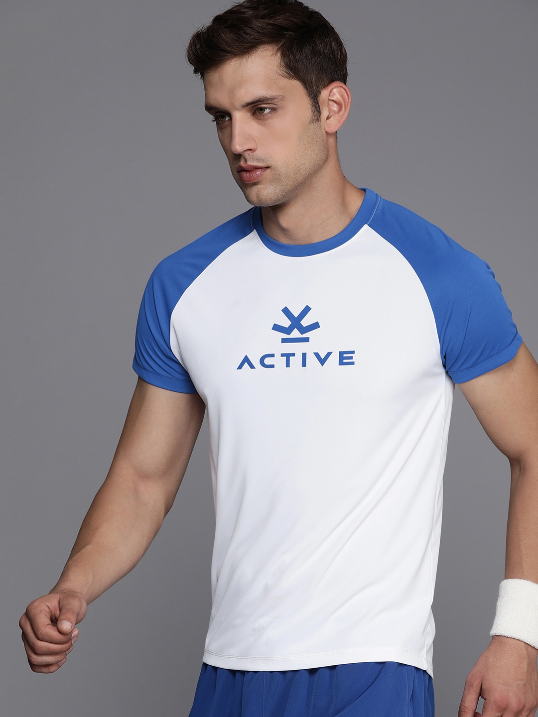 

WROGN ACTIVE Brand Logo Graphic Printed Dry-Pro Slim Fit T-shirt, White
