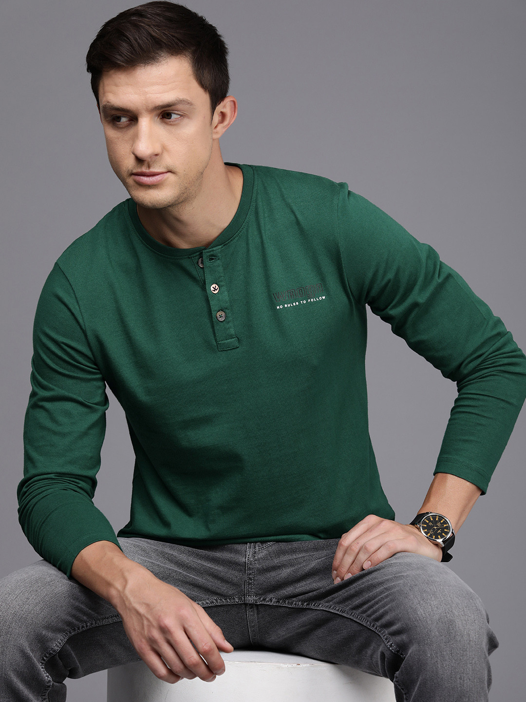 

WROGN Men Henley Neck Pure Cotton Slim Fit T-shirt, Green