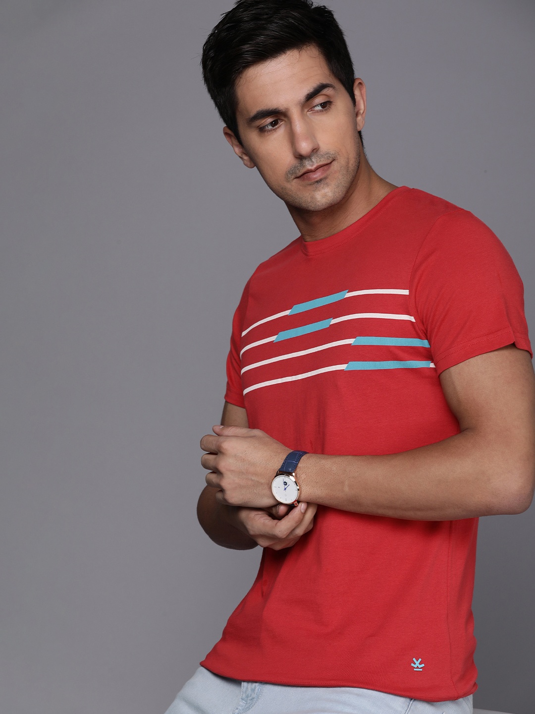 

WROGN Men Striped Pure Cotton Slim Fit T-shirt, Red