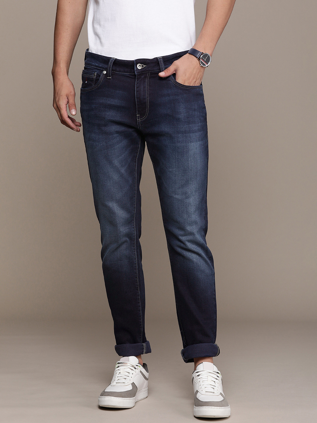 

Nautica Men Slim Fit Light Fade Stretchable Jeans, Navy blue