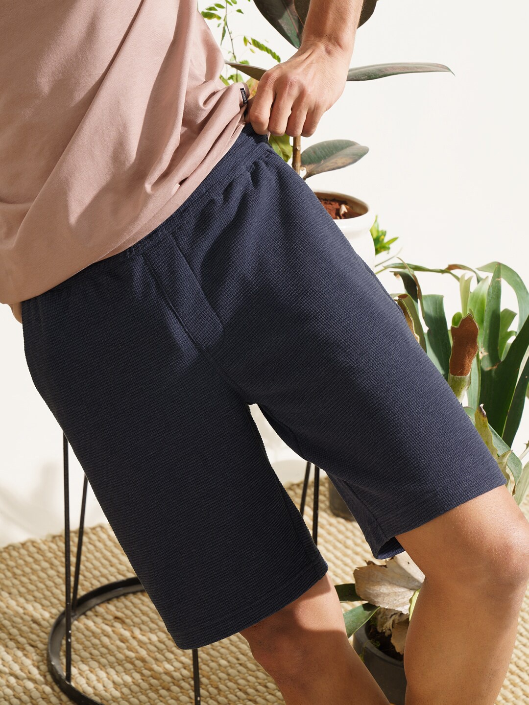 

DAMENSCH Men Solid Waffle Texture Shorts, Navy blue
