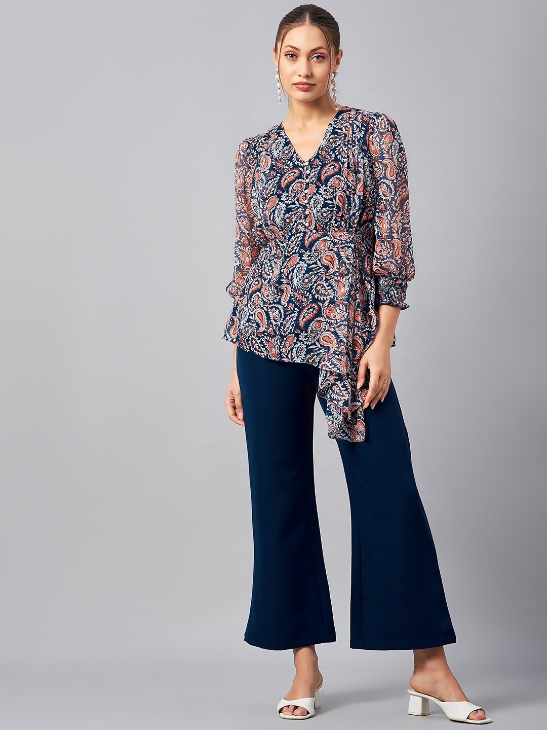 

Antheaa Printed V-Neck Tunic With Trousers, Blue