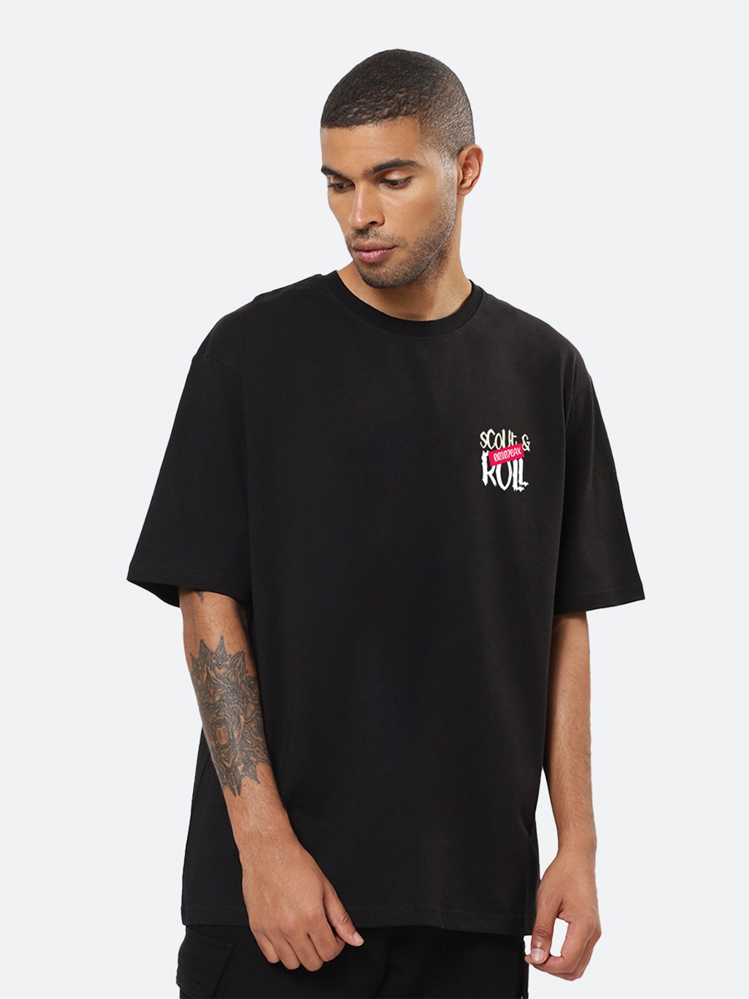 

Mad Over Print Typography Printed Cotton Oversized Fit T-shirt, Black