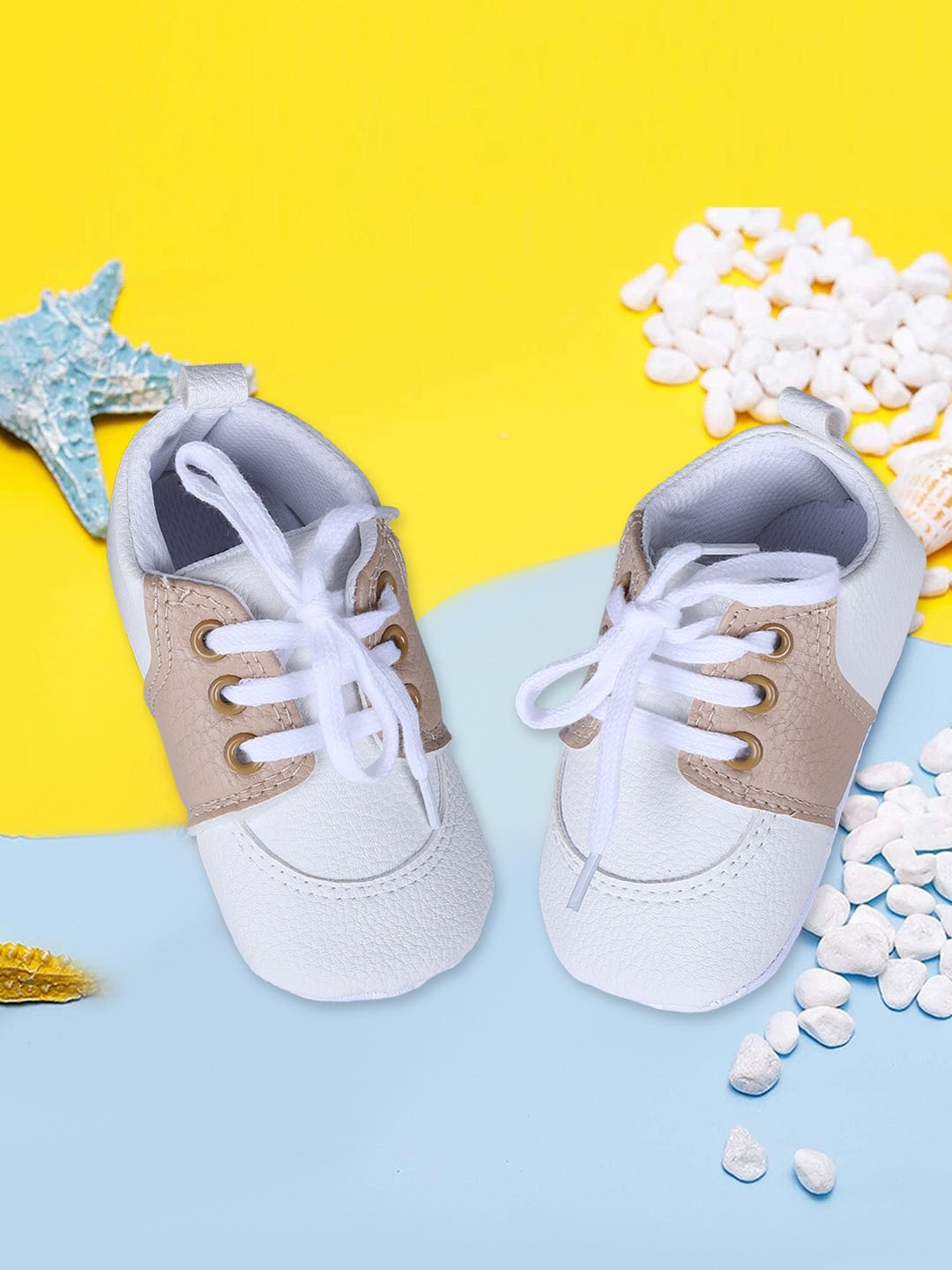 

Baby Moo Infants Colourblocked Sneakers, White