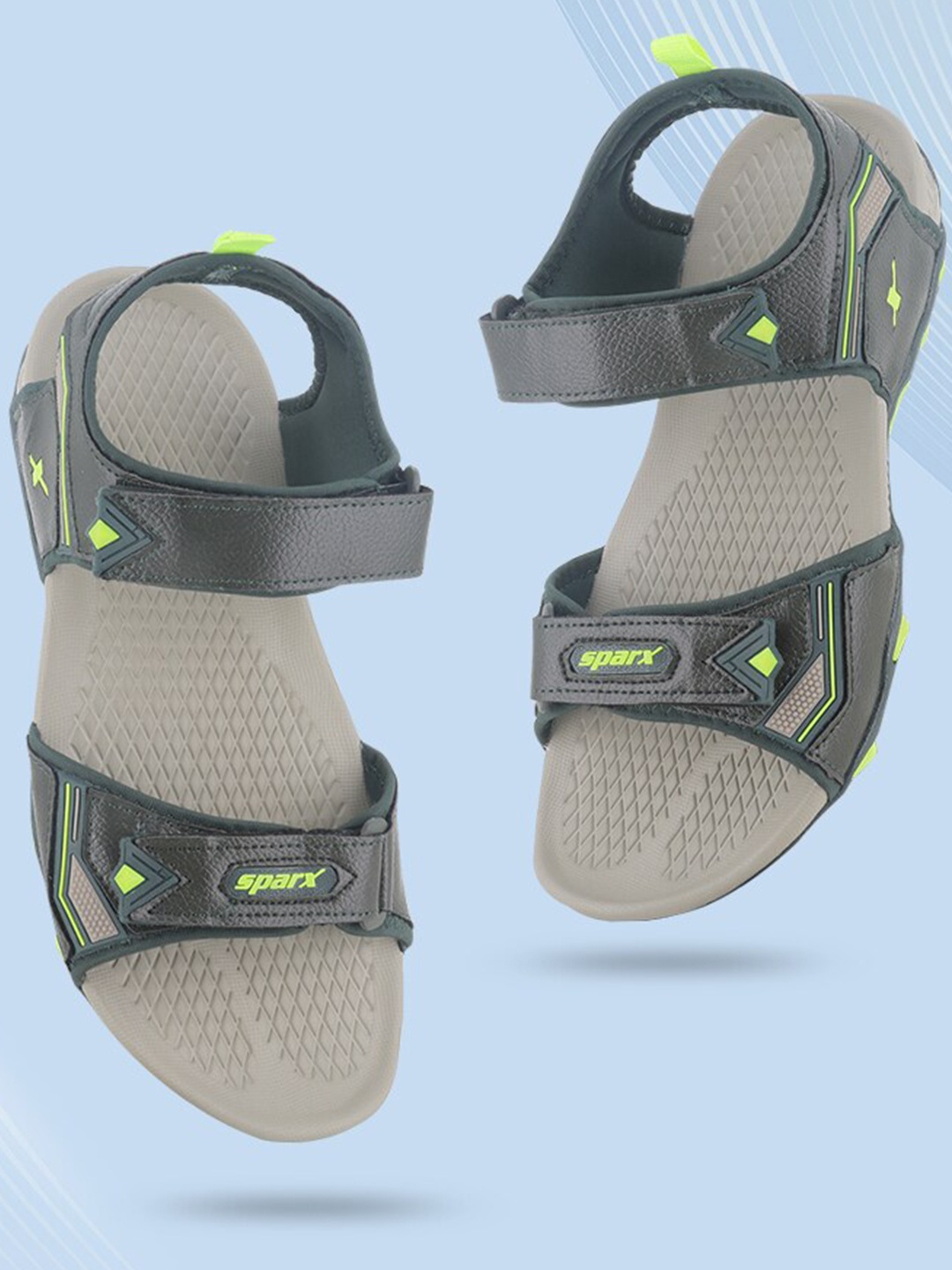

Sparx Men Textured Sports Sandals, Green