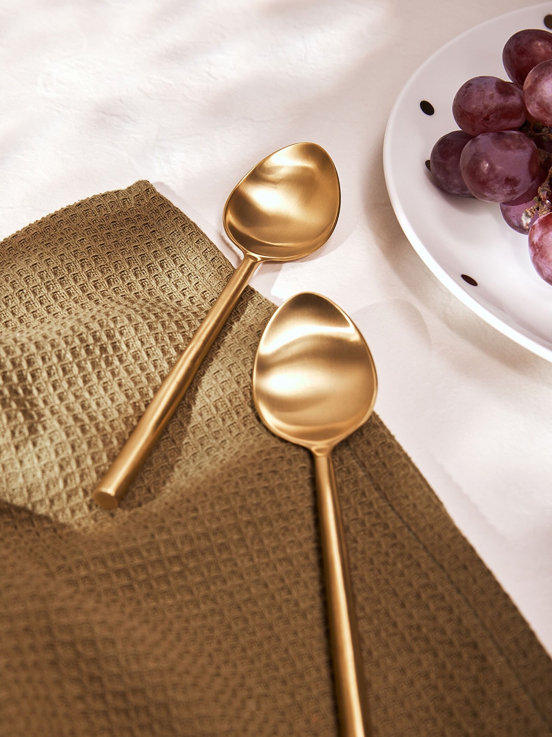 

The Label Life 6 Pieces Gold-Toned Dessert Spoons