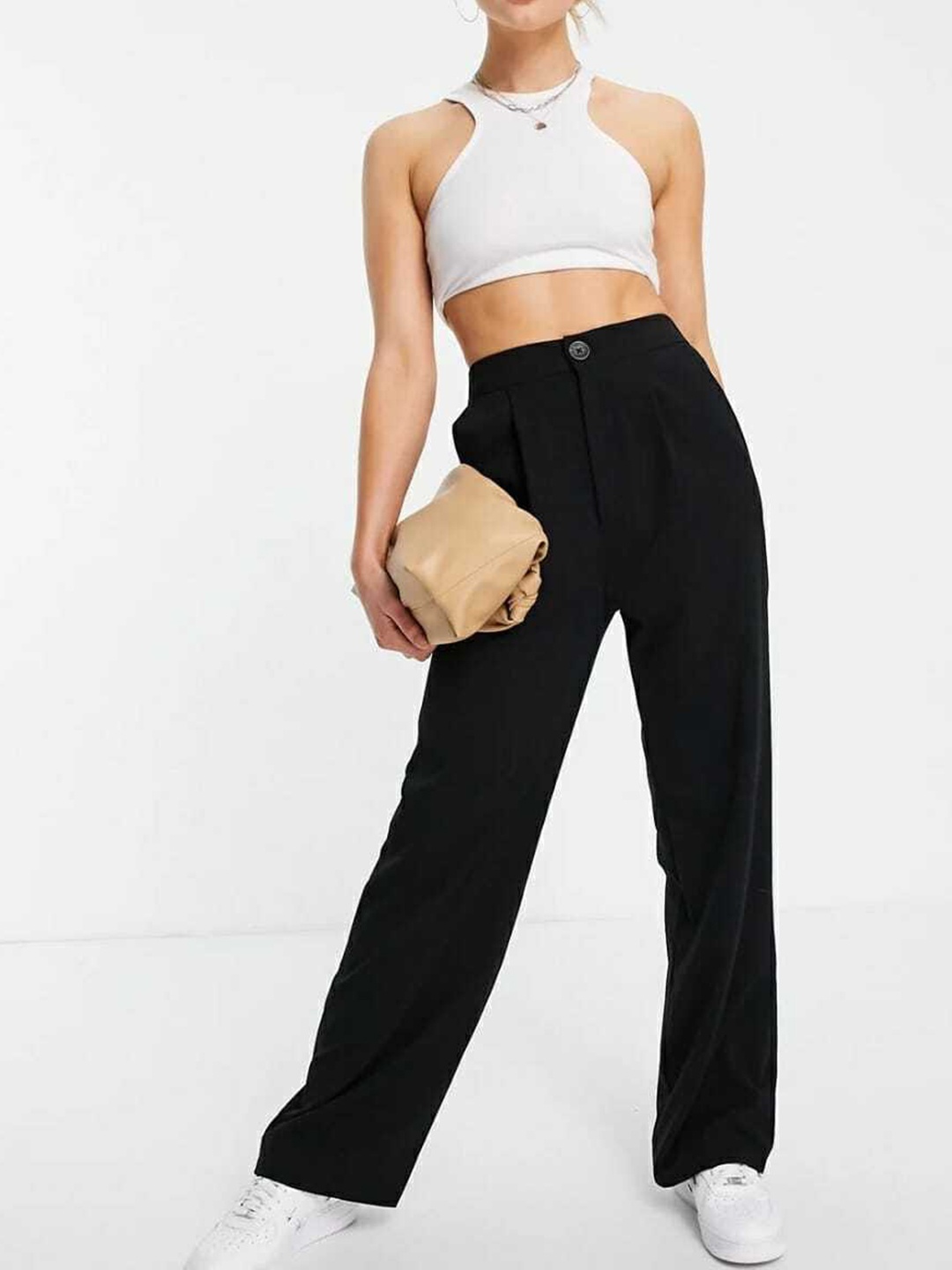 

BROADSTAR Women Black Relaxed Straight Leg Loose Fit High-Rise Easy Wash Pleated Trousers