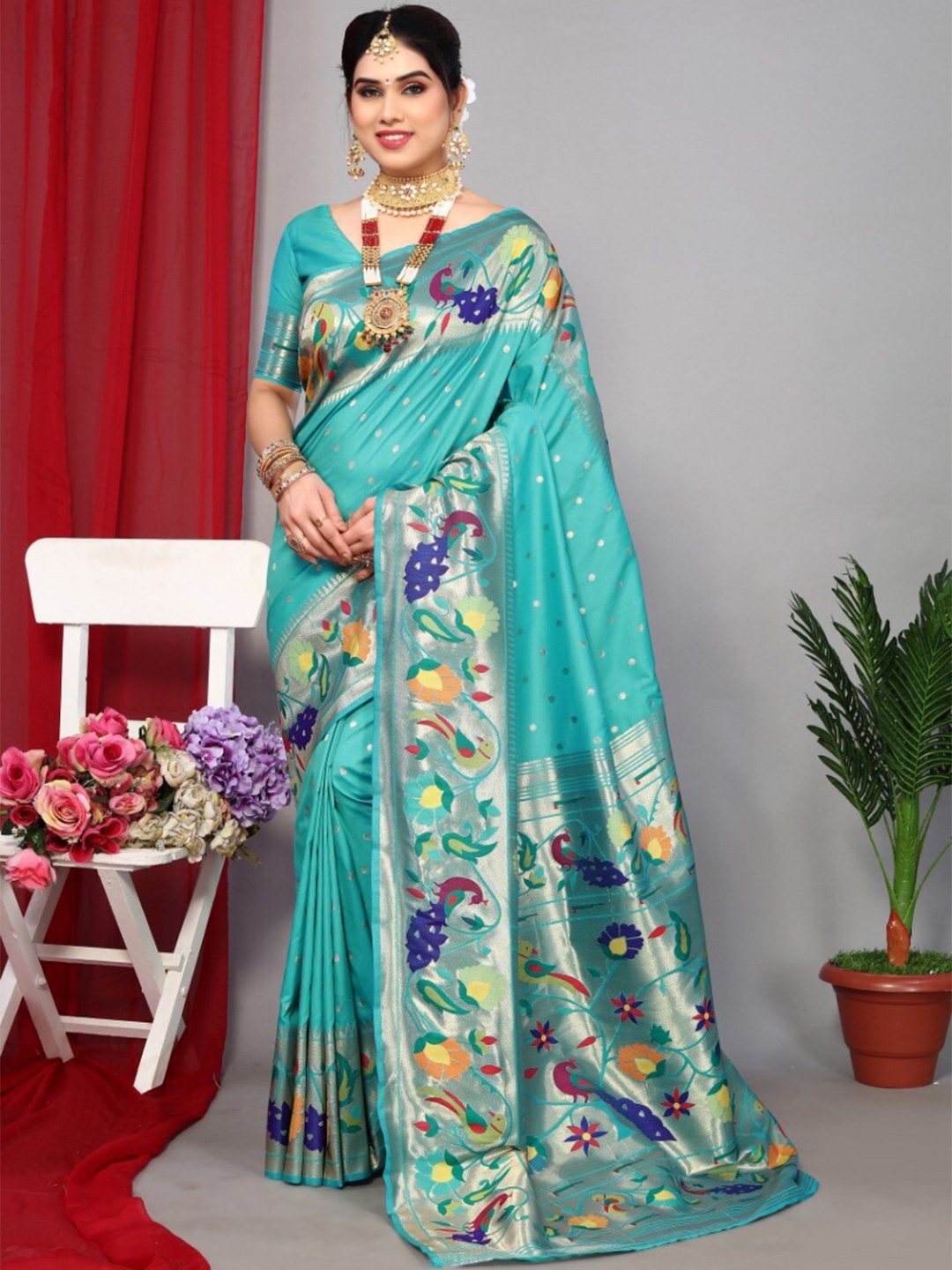 

VEERAX Ethnic Motif Woven Design Zari Saree, Blue