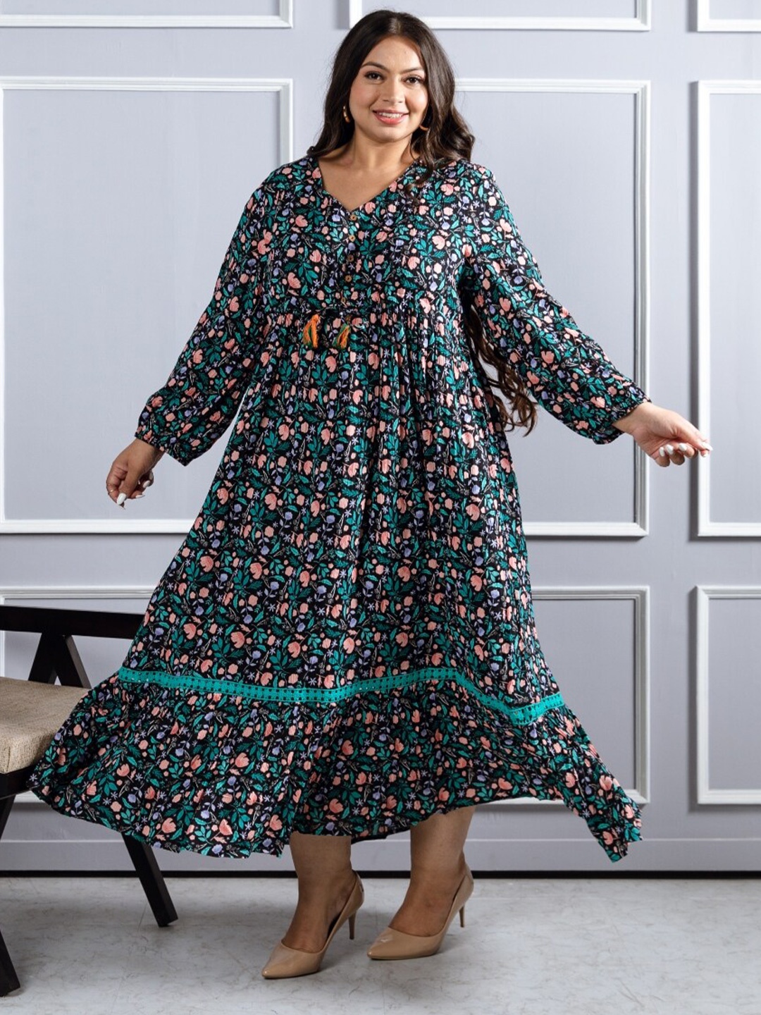 

Aadews Plus Size Floral Print Puff Sleeves Maxi Dress, Black