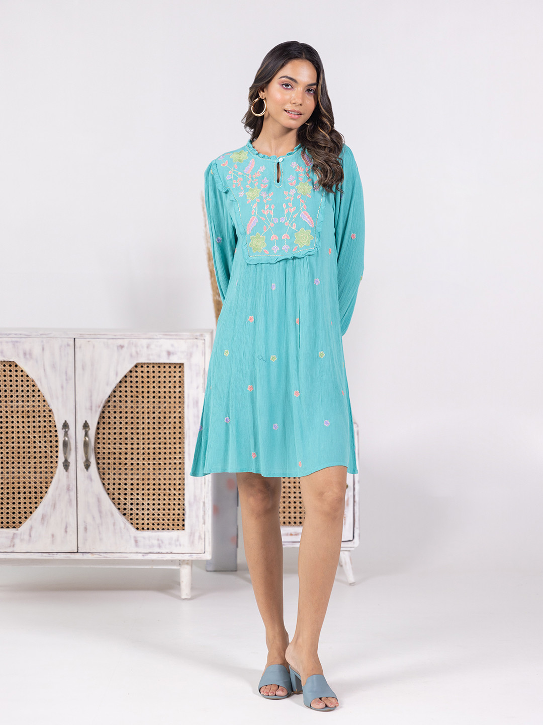 

Aadews Floral Printed Tie-Up Neck A-Line Dress, Green
