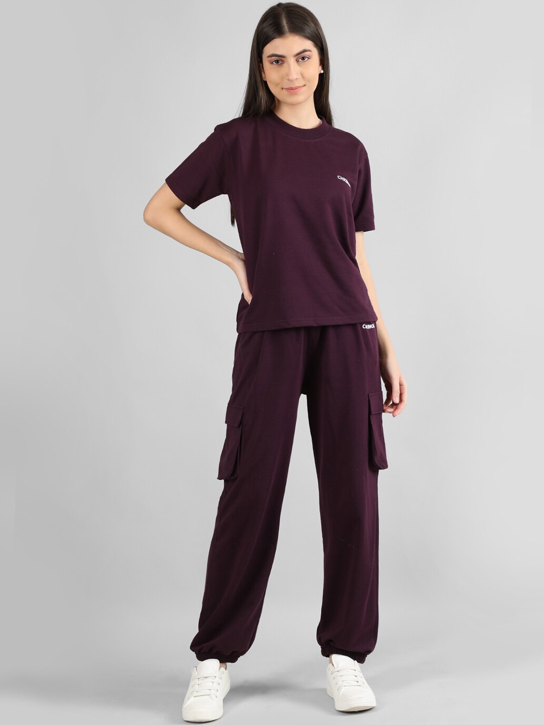 

CHKOKKO Brand Logo Printed Detail T-shirt with Joggers, Violet