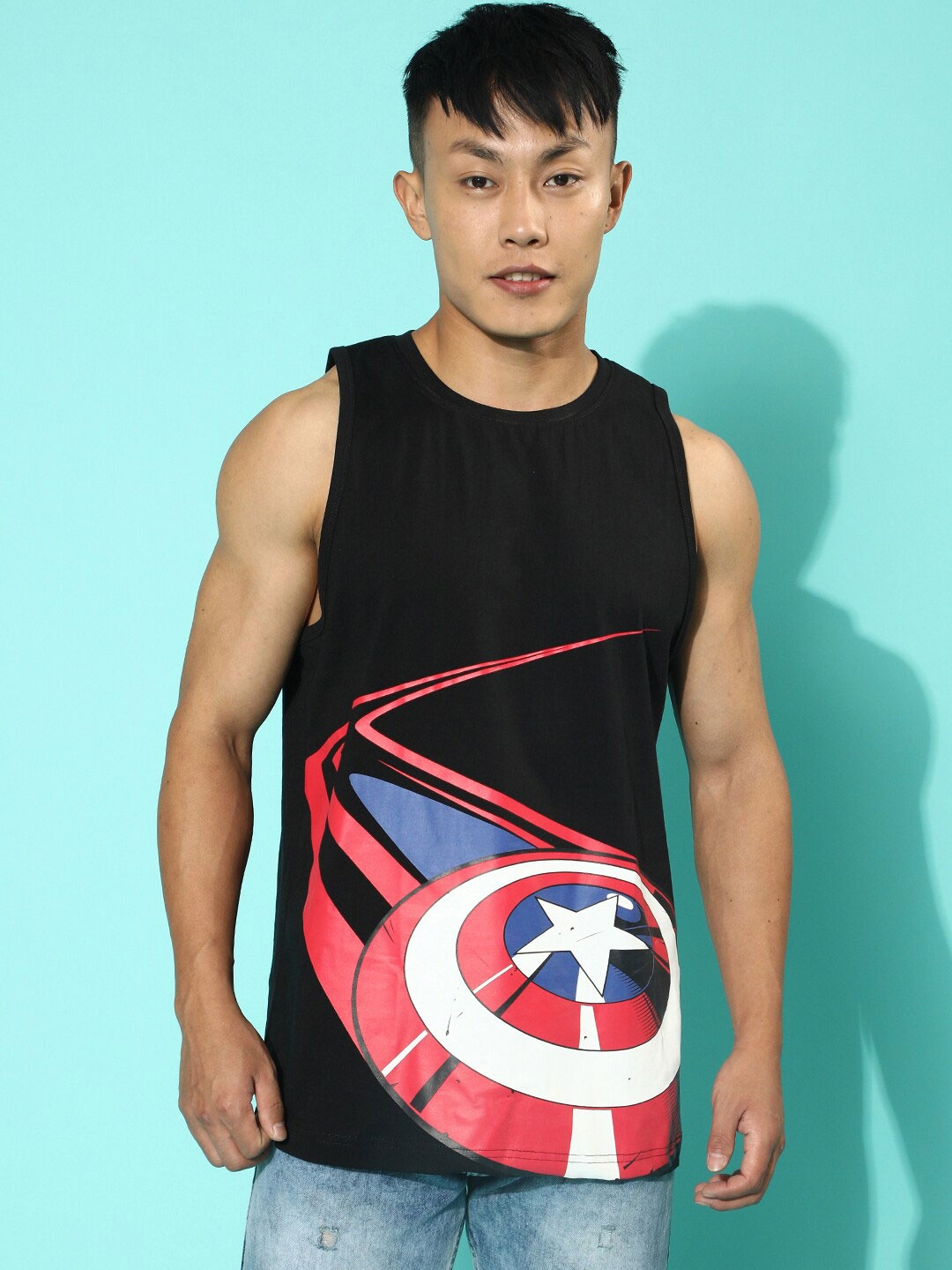 

VEIRDO Black Captain America Printed Cotton T-shirt