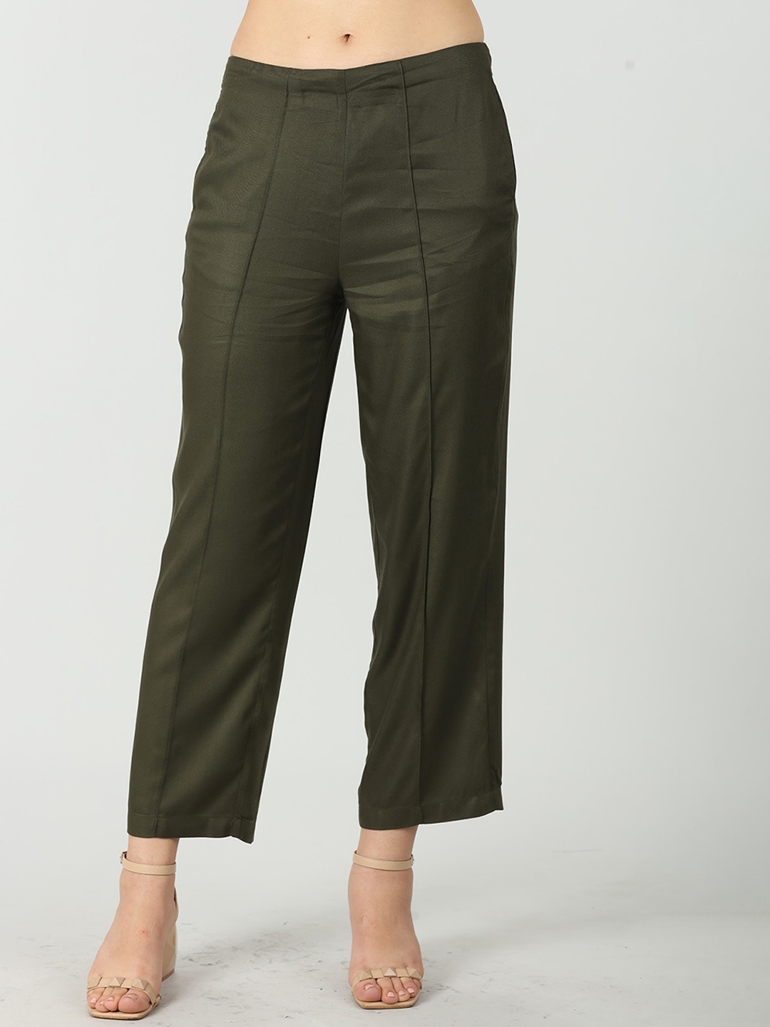 

Mustard Women Relaxed Straight Leg Mid-Rise Trousers, Green