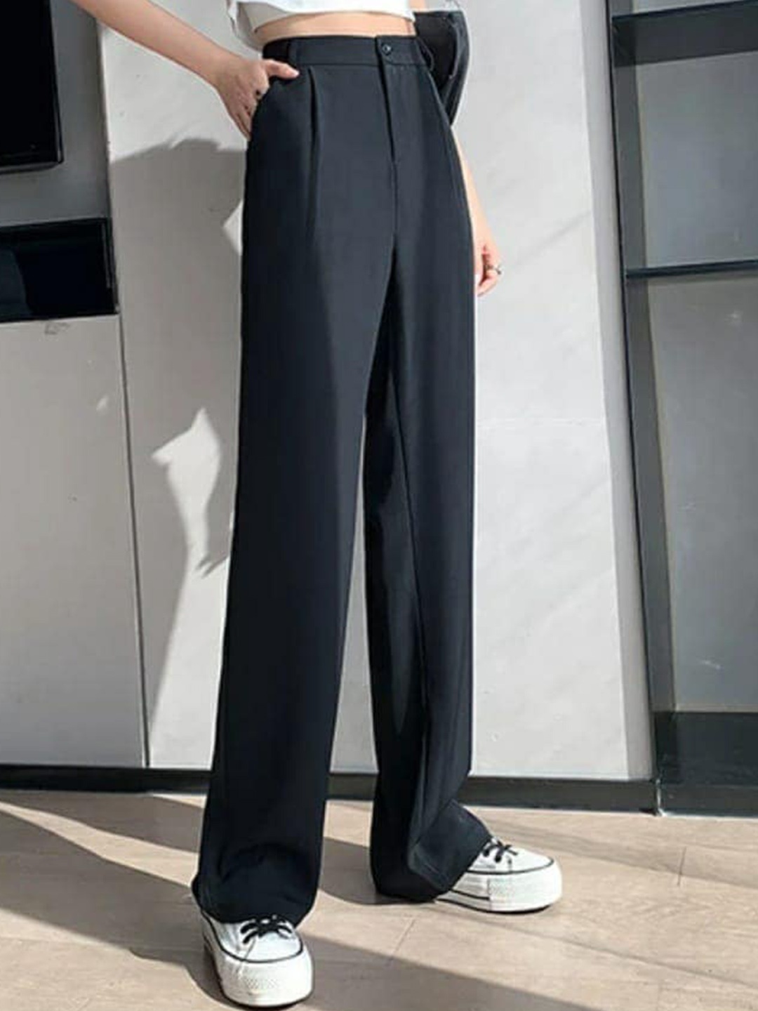 

Next One Women Relaxed Straight Leg Loose Fit High-Rise Easy Wash Trousers, Black