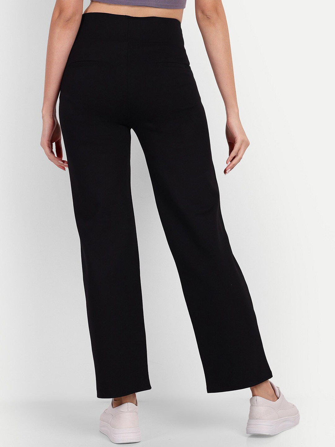 

Next One Women Relaxed Straight Leg Straight Fit High-Rise Easy Wash Trousers, Black