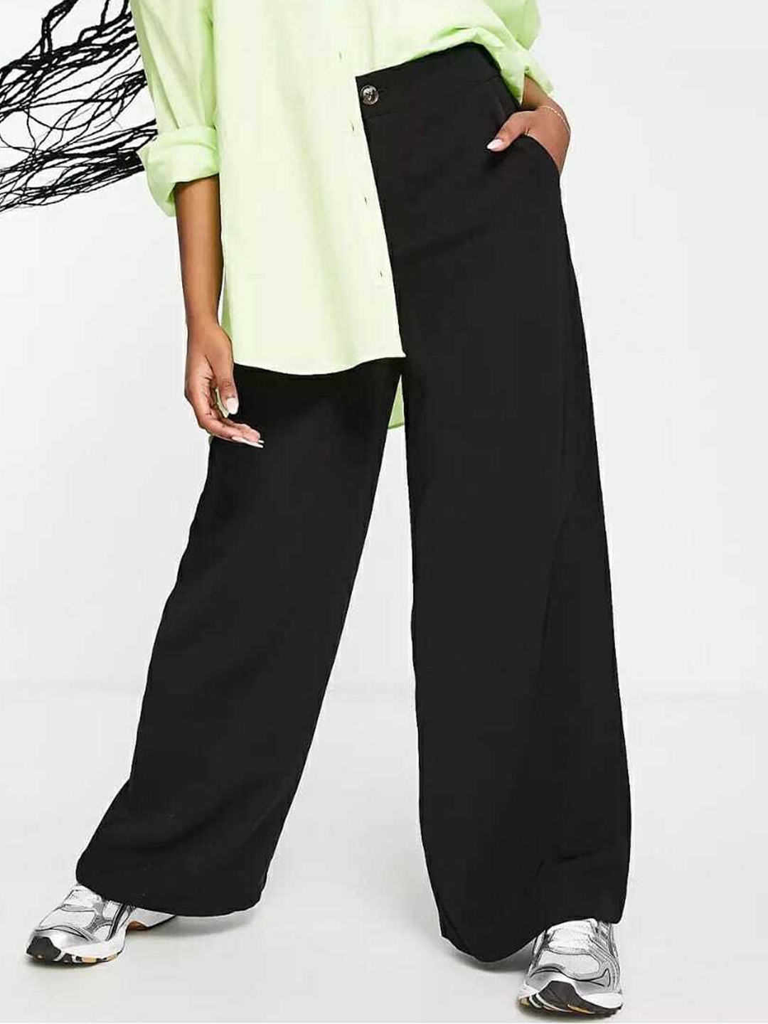 

Next One Women Relaxed Straight Leg Loose Fit High-Rise Easy Wash Parallel Trousers, Black