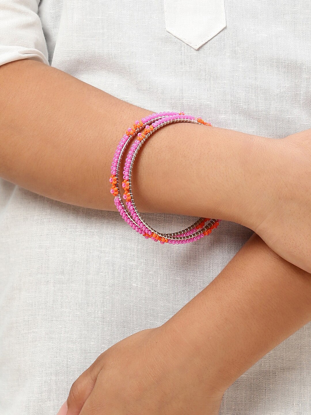 

Biba Set of 2 Beads Studded Bangles, Pink