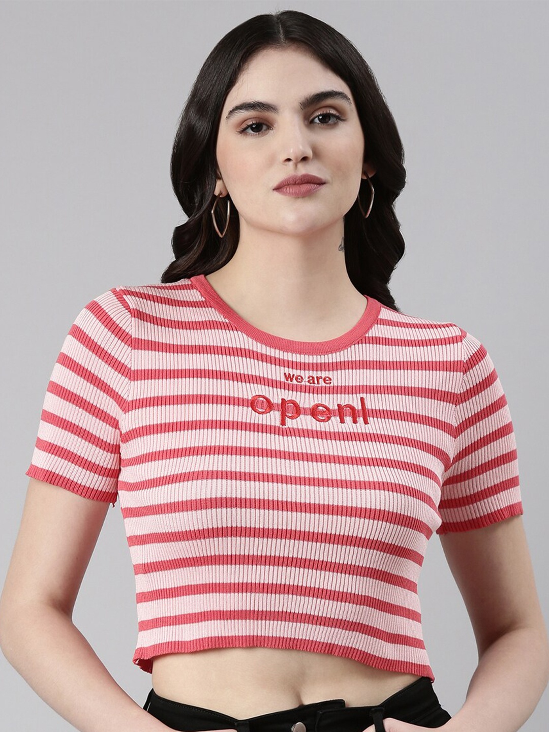 

SHOWOFF Horizontal Striped Acrylic Crop Top, Coral