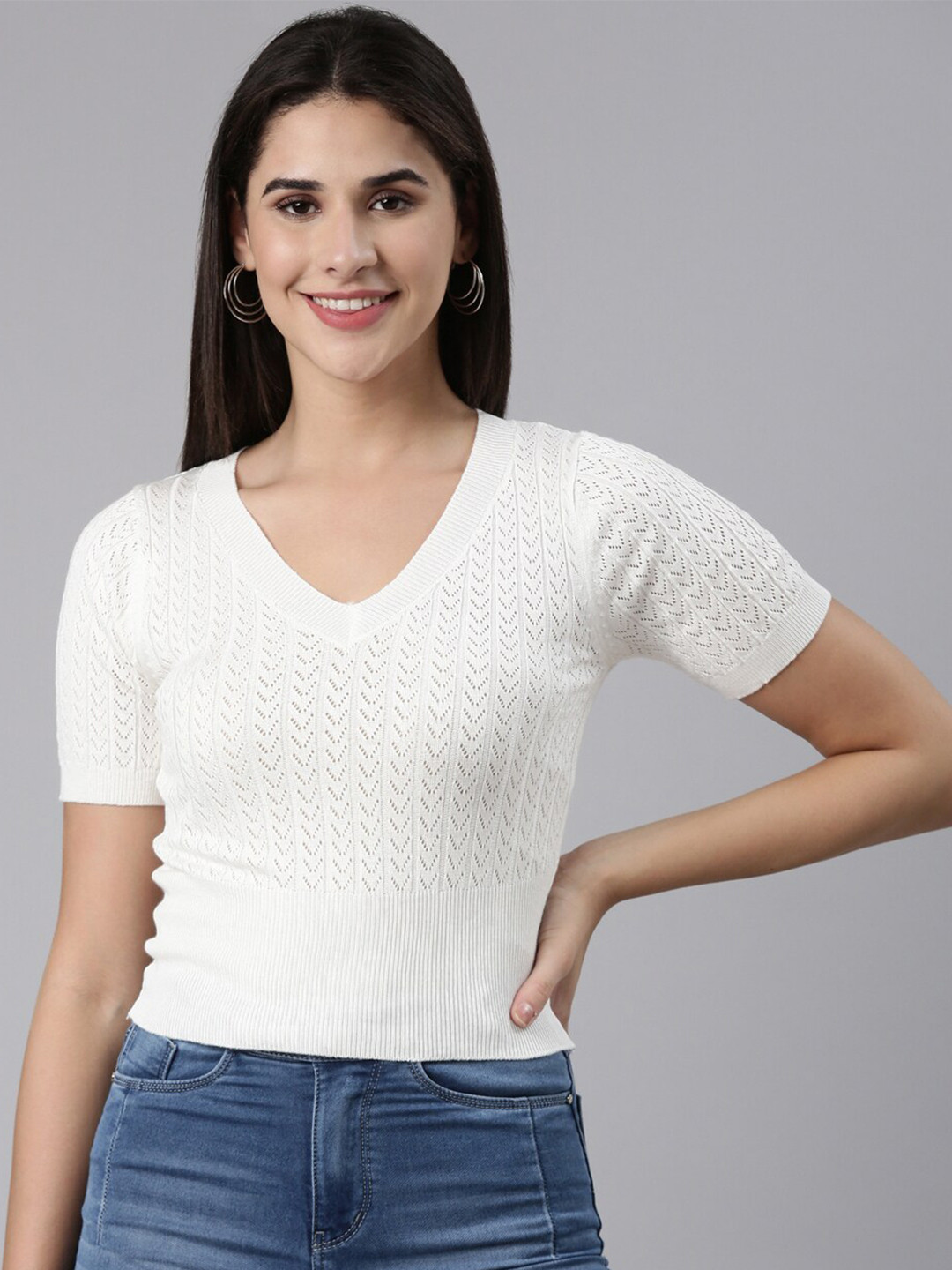 

SHOWOFF Self Design V-Neck Crop Knitted Top, Off white