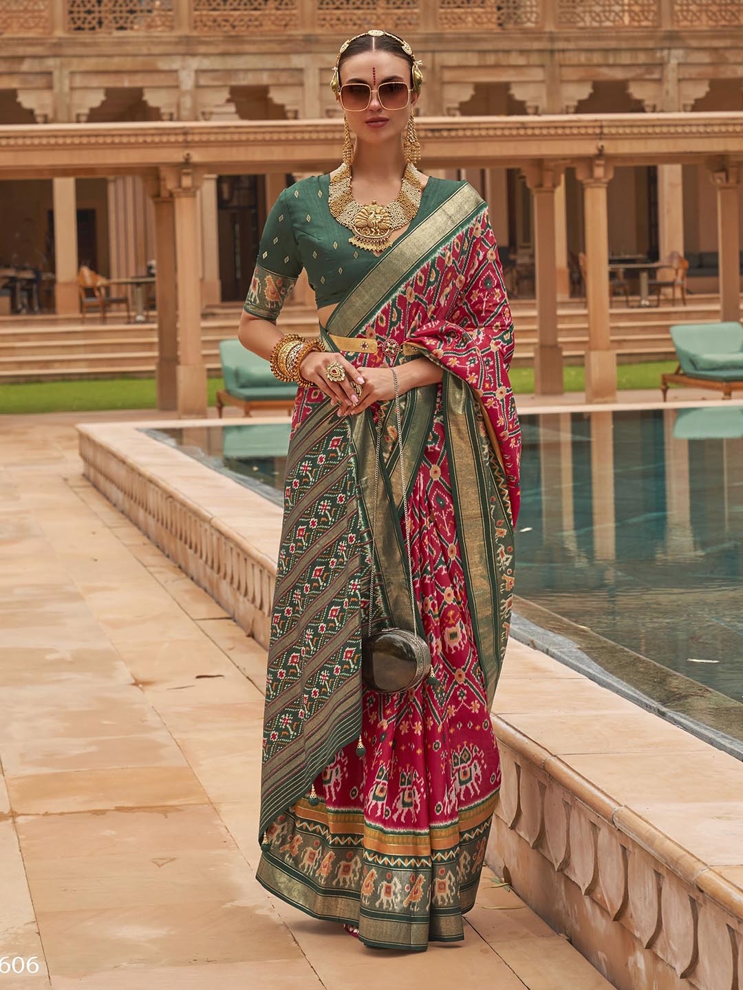 

elora Ethnic Motifs Printed Zari Pure Silk Patola Saree, Pink