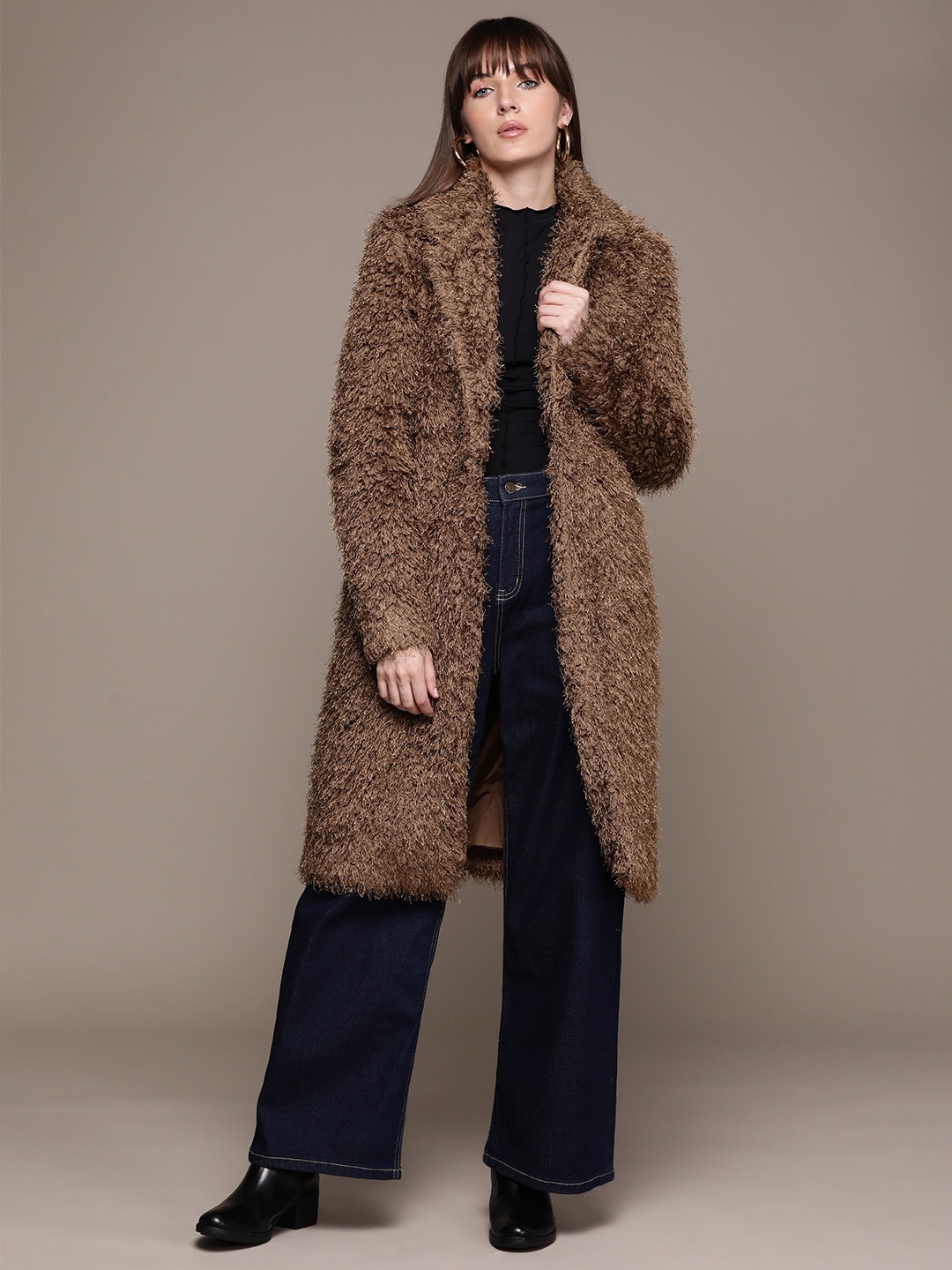 

bebe Women Party Faux Fur Front-Open Longline Overcoat, Brown