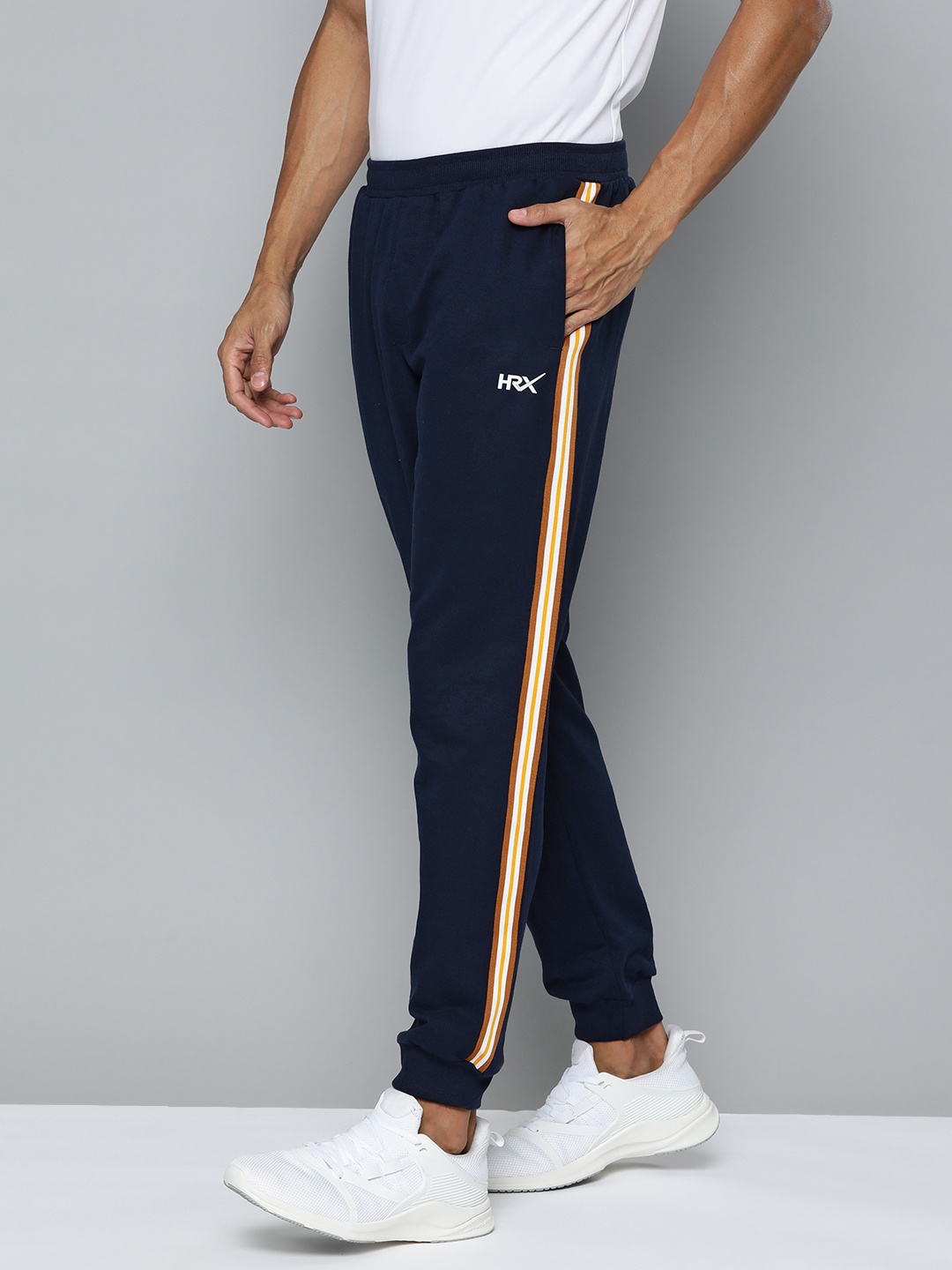 

HRX by Hrithik Roshan Men Solid Joggers, Navy blue