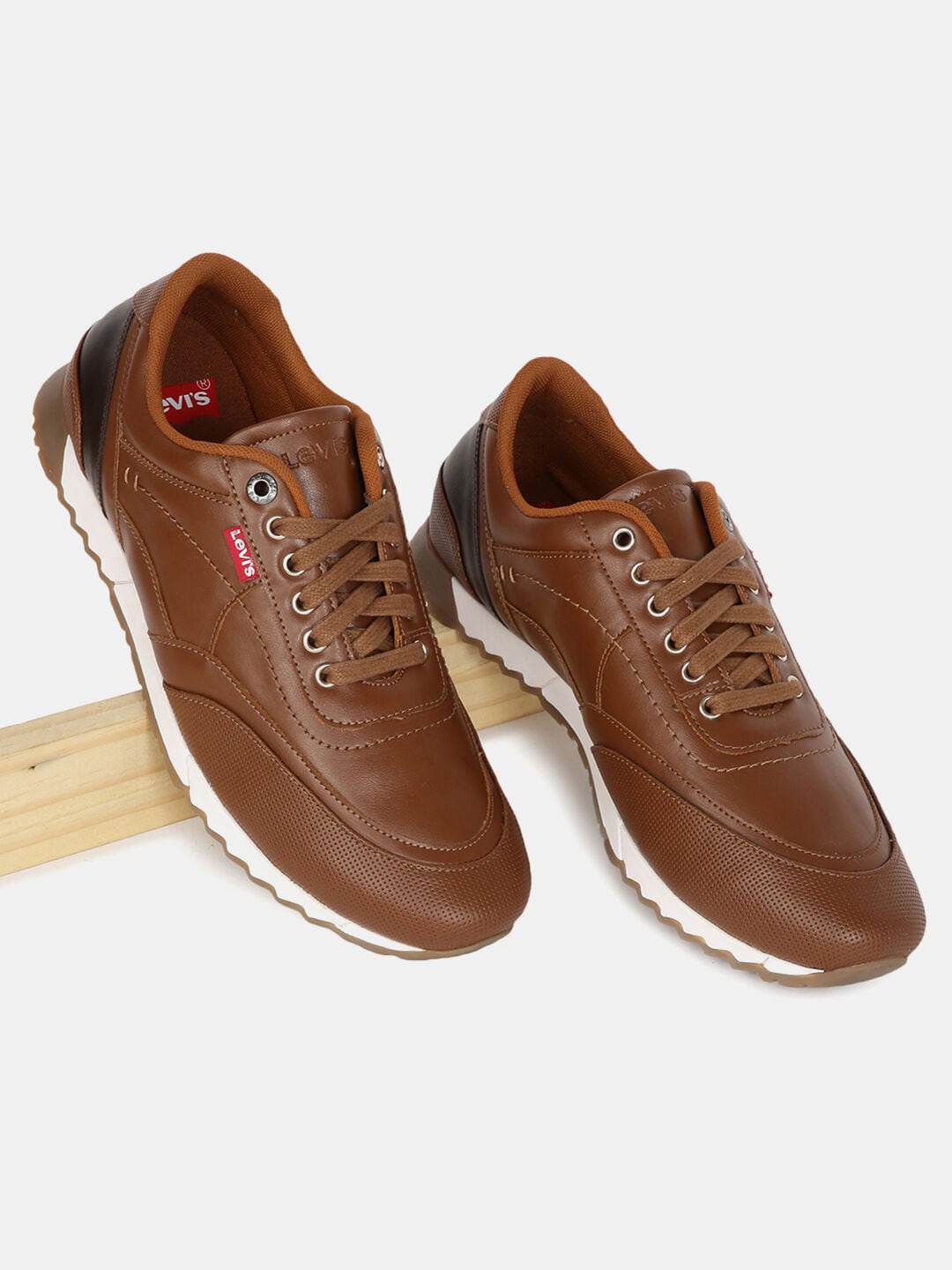 

Levis Men PU Lace-Ups Sneakers, Brown