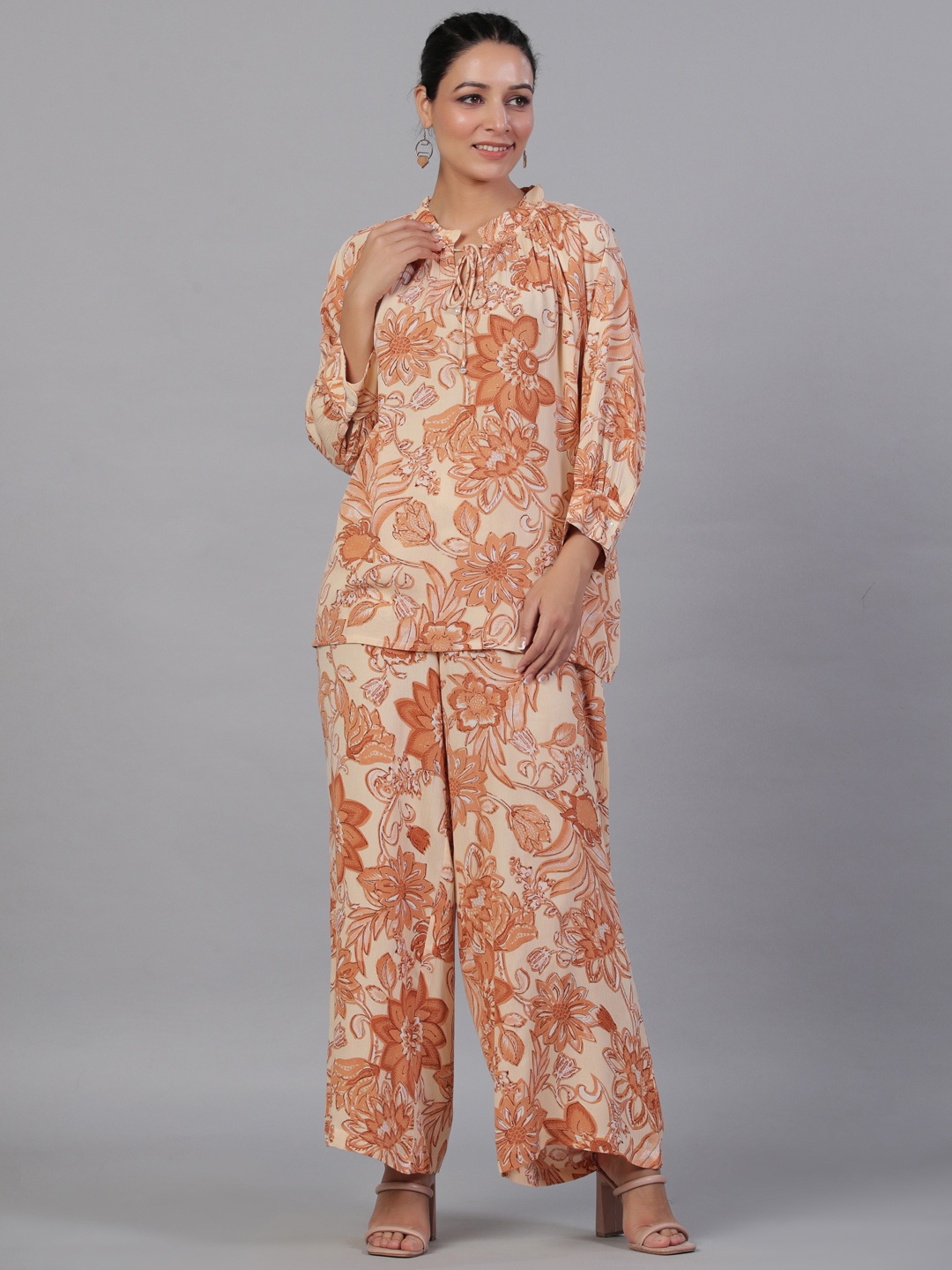 

Aadews Floral Printed Top With Palazzos, Brown