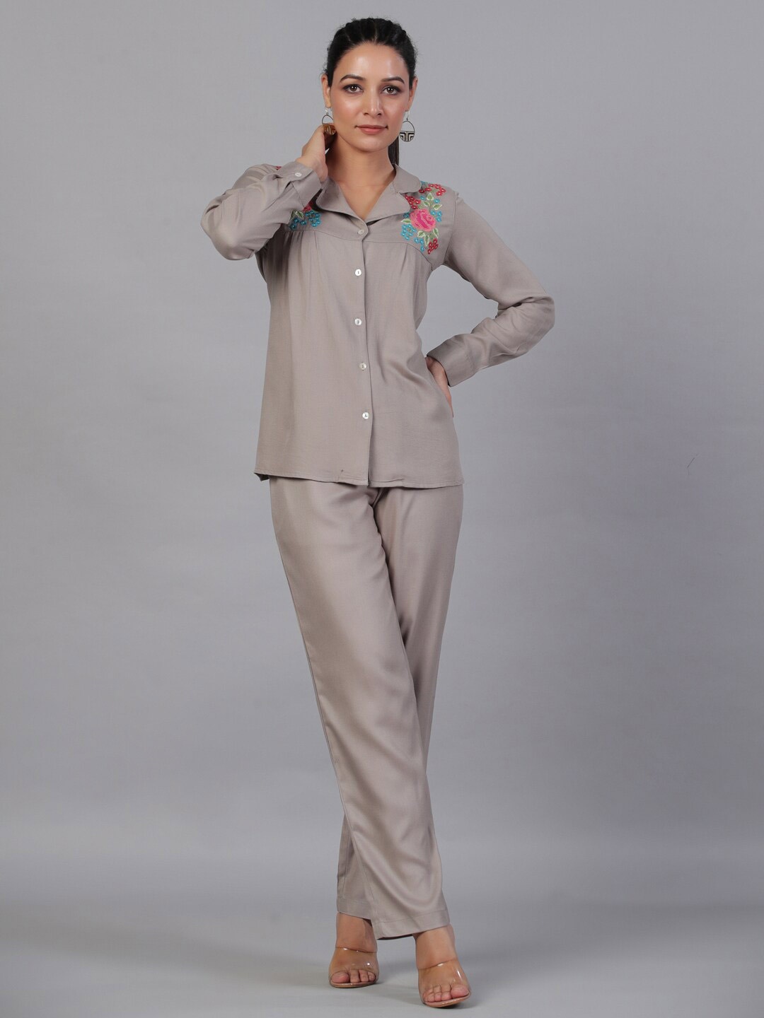 

Aadews Embroidered Shirt With Trousers, Grey