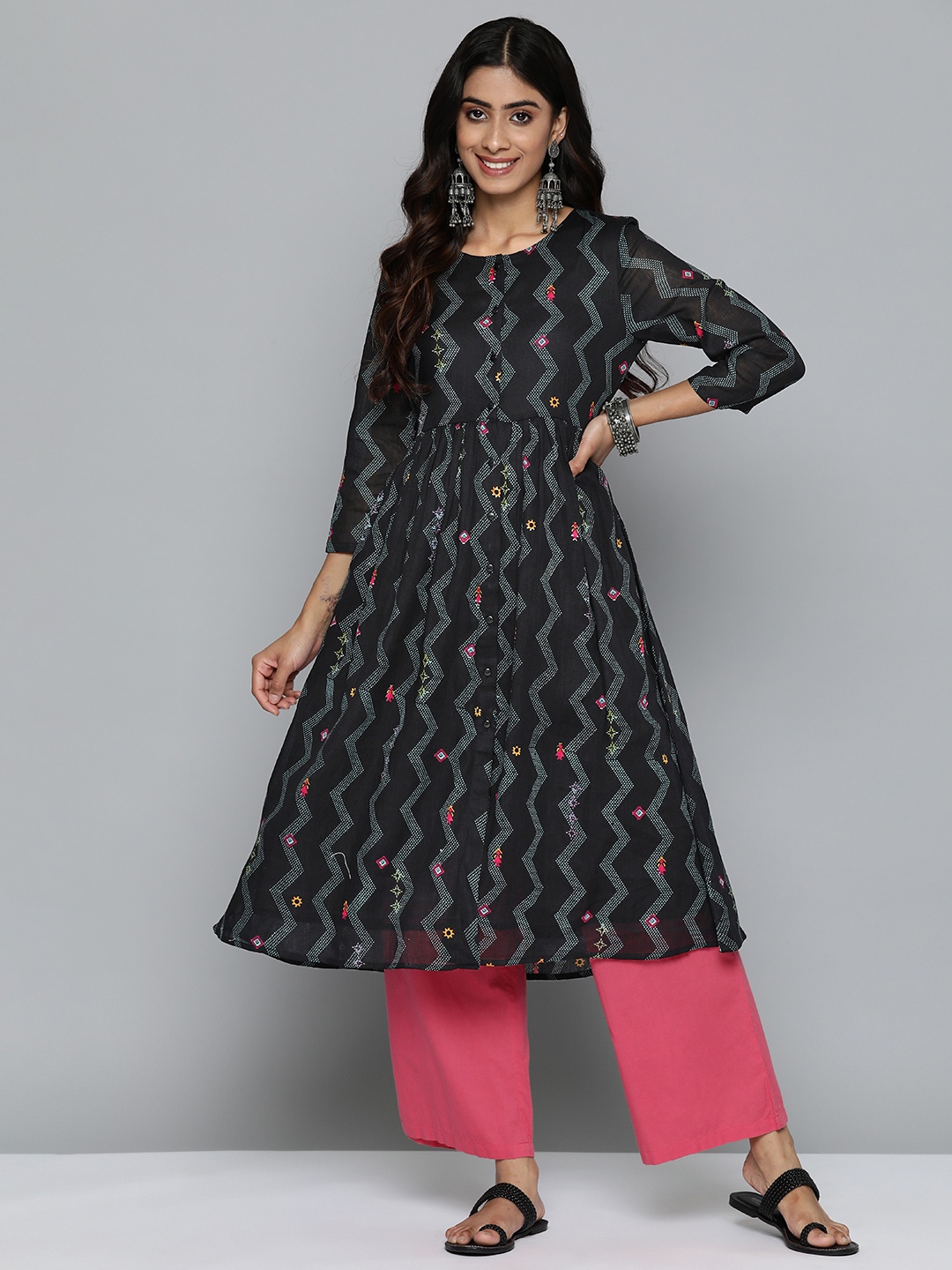 

HERE&NOW Women Chevron Printed A-Line Kurta, Black