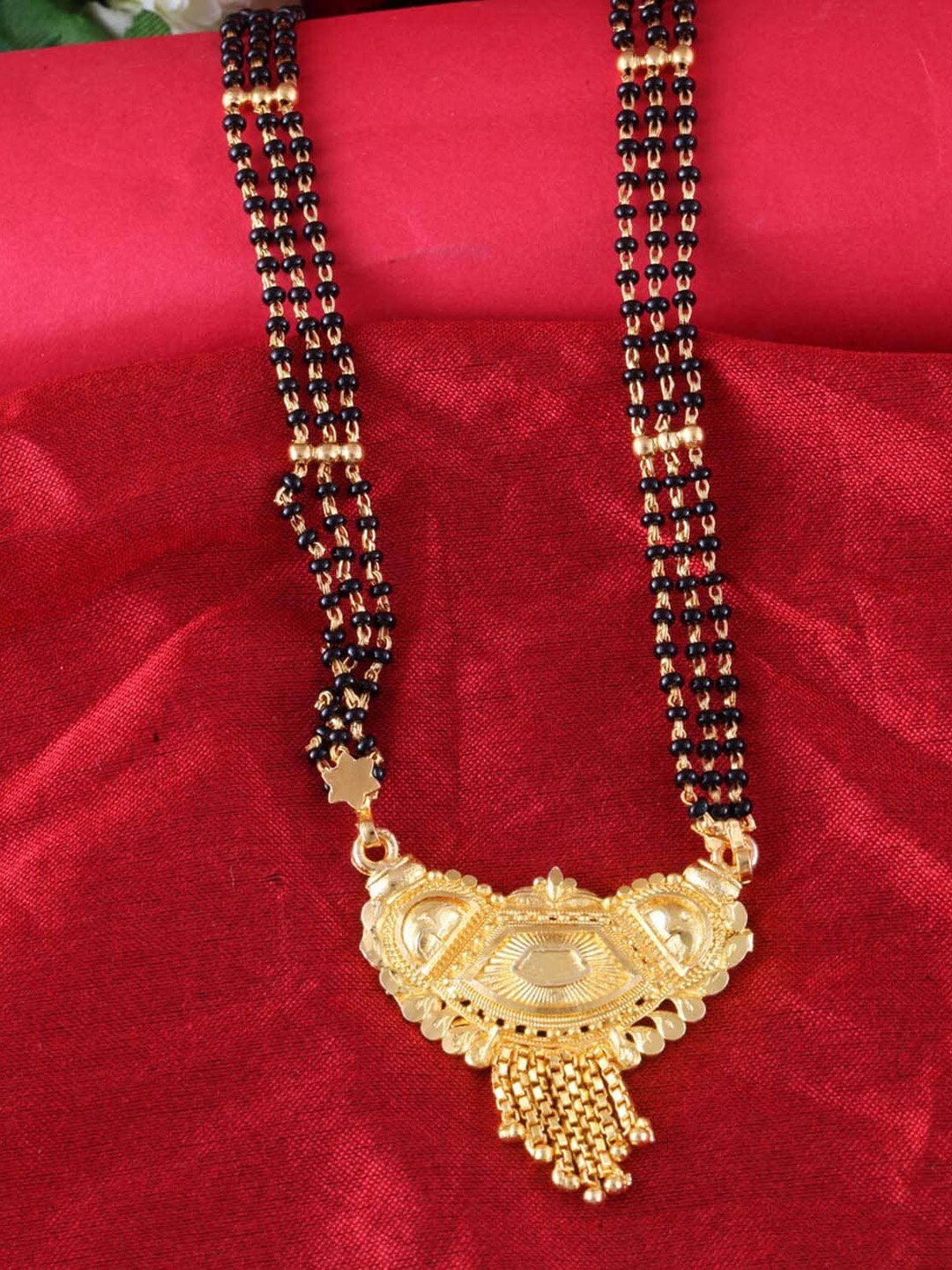 

MEENAZ Gold-Plated Beaded Mangalsutra"