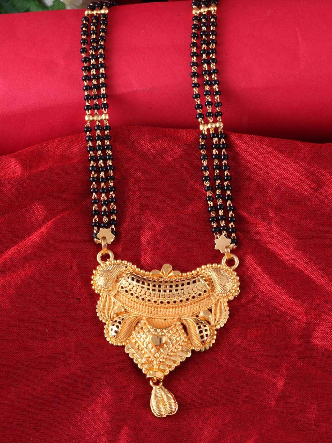 

MEENAZ Gold-Plated Artificial Stone-Studded & Beaded Mangalsutra