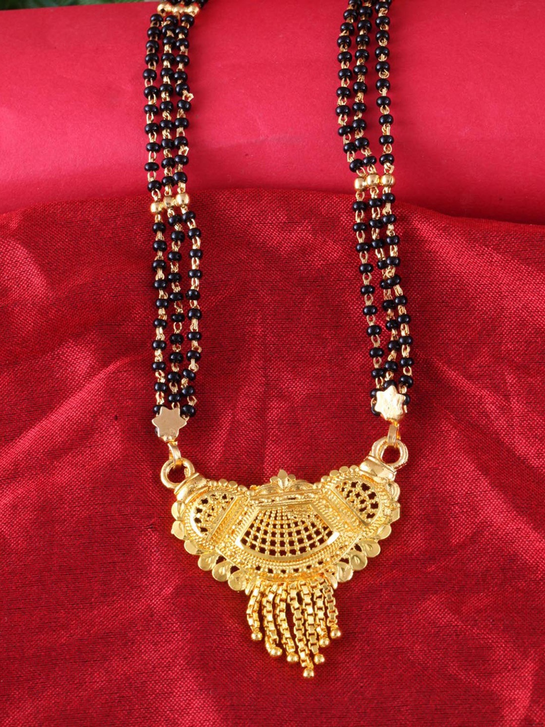 

MEENAZ Gold-Plated Artificial Stone & Beaded Mangalsutra