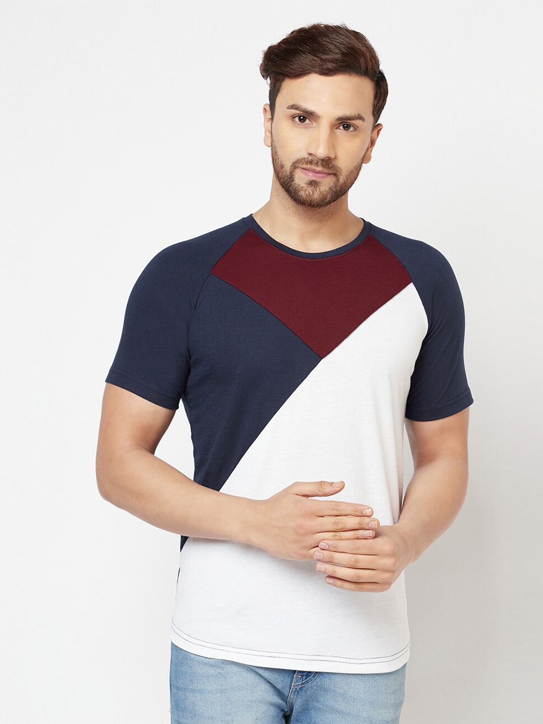 

GLITO Colourblocked Round Neck Cotton T-shirt, Maroon