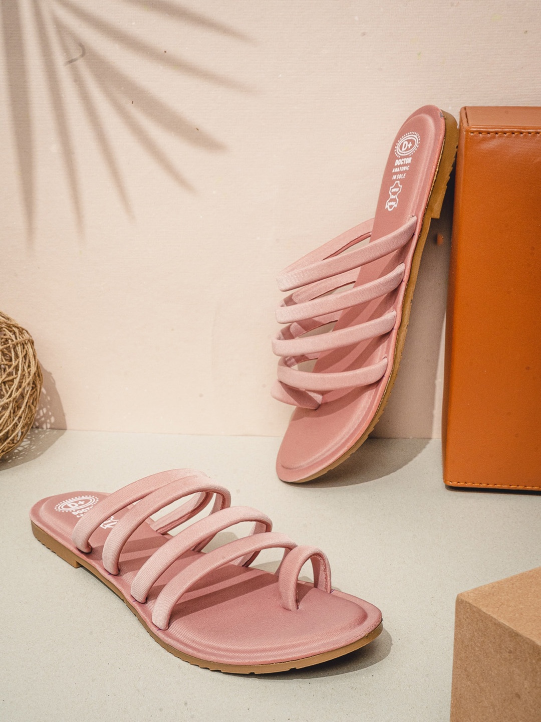 

NR By Nidhi Rathi Strappy One Toe Flats, Pink
