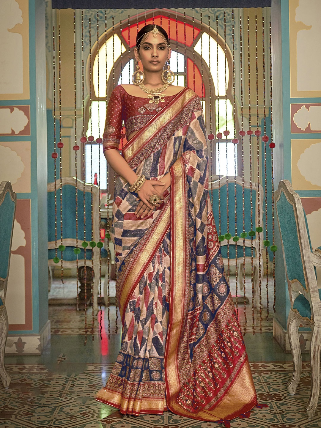 

elora Ethnic Motifs Printed Zari Pure Silk Banarasi Saree, Cream