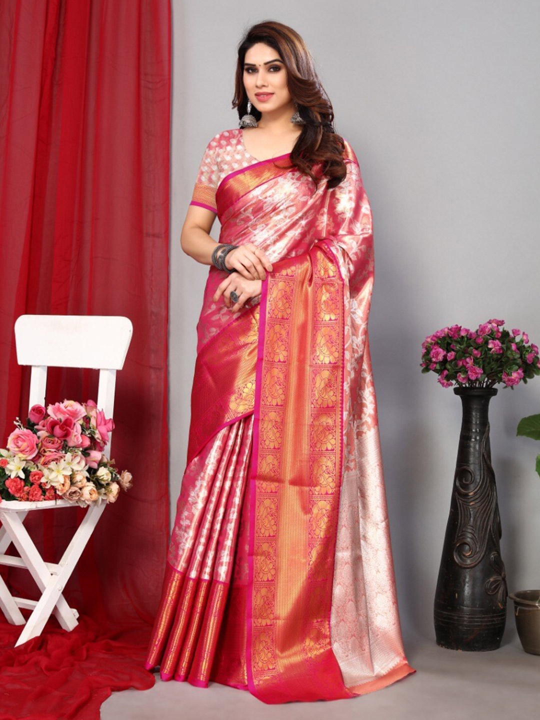 

VEERAX Ethnic Motifs Woven Design Zari Pure Silk Banarasi Saree, Pink