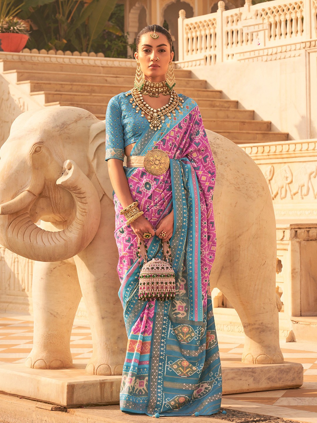 

elora Ethnic Motifs Zari Pure Silk Patola Saree, Pink