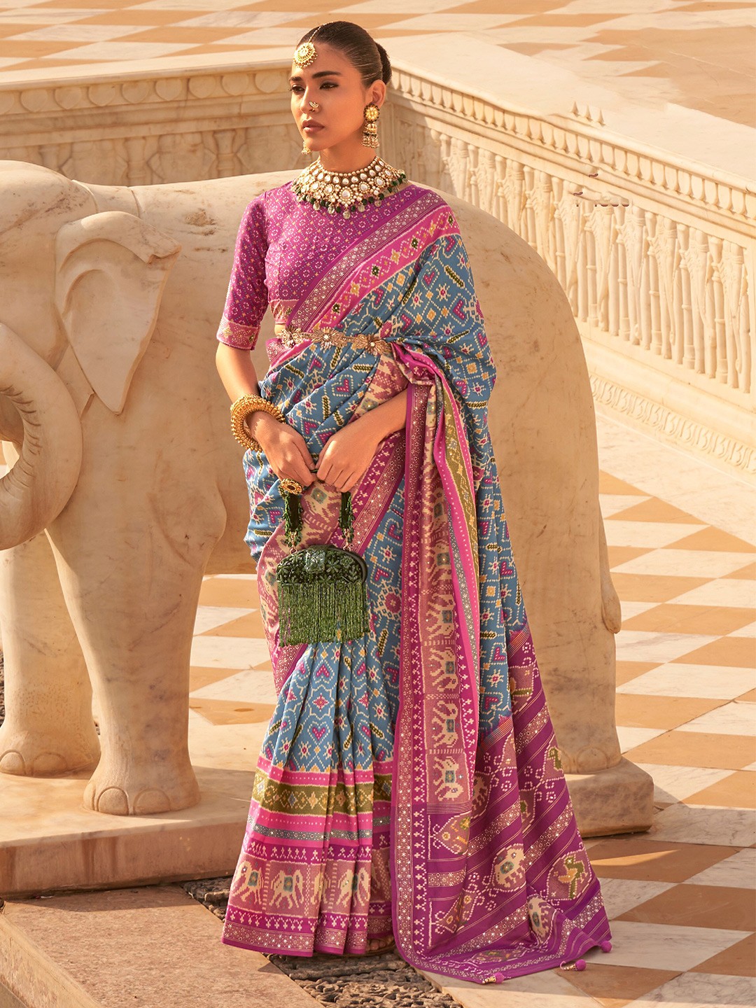 

elora Ethnic Printed Zari Sequinned Pure Silk Patola Saree, Blue
