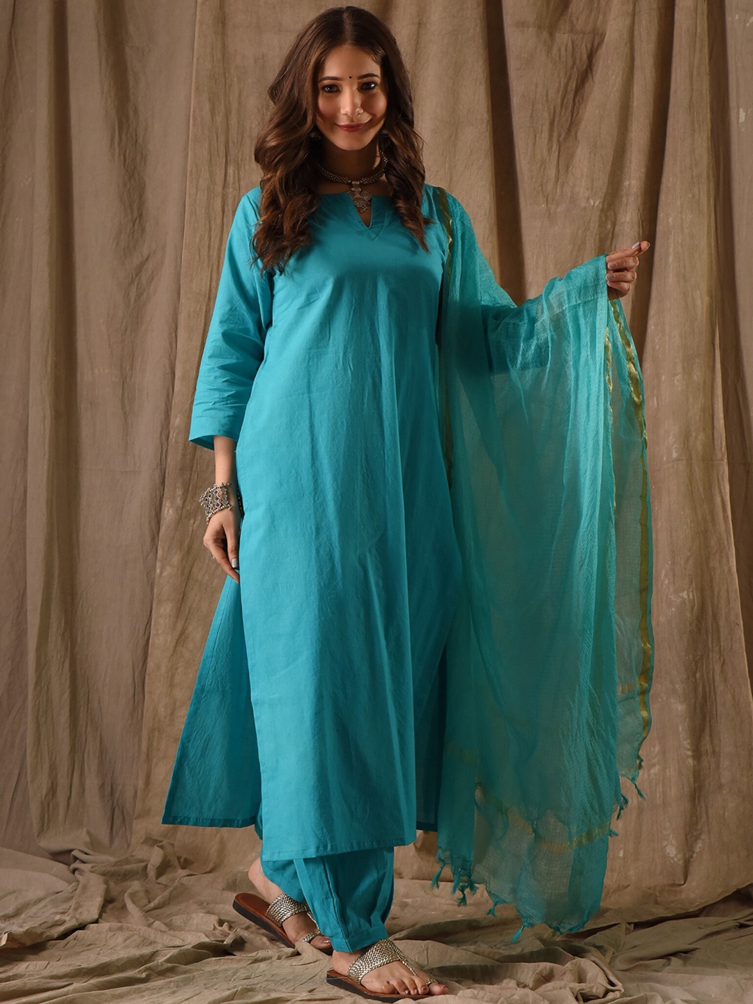 

DIMPLE DESIGN STUDIO Notched Neck Pure Cotton Kurta with Salwar & Dupatta, Turquoise blue