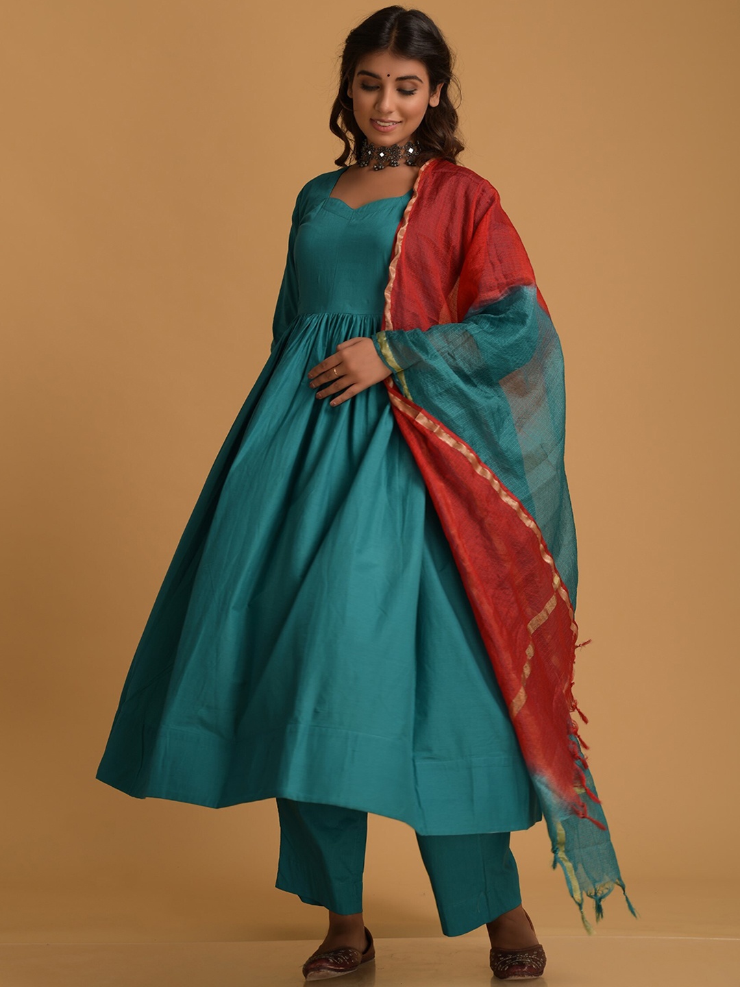 

DIMPLE DESIGN STUDIO Sweetheart Neck Anarkali Kurta With Trouser & Dupatta, Teal