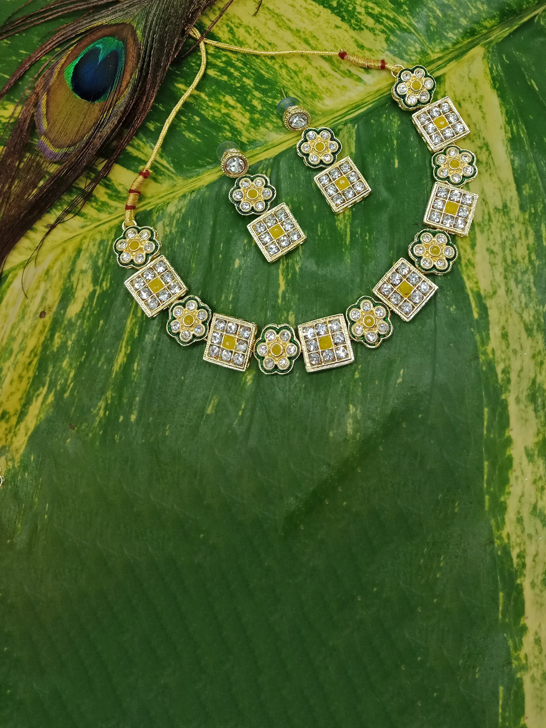 

AASHISH IMITATION Gold-Plated & Green Floral Jewellery Set