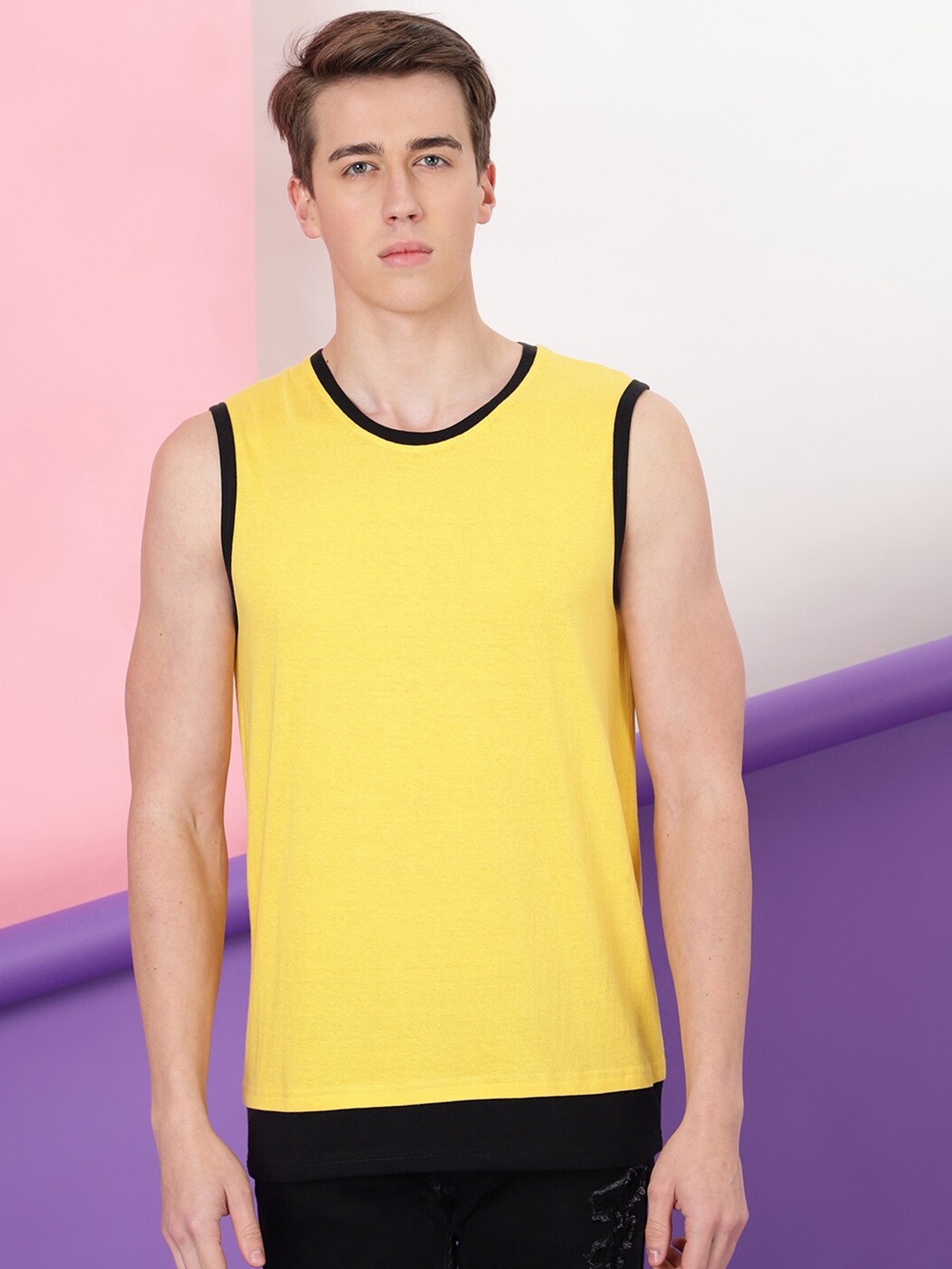 

FTX Round Neck Sleeveless T-shirt, Yellow